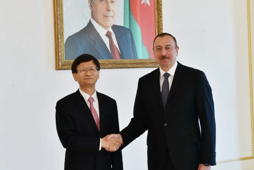 ​İlham Əliyev Çin sədrinin xüsusi nümayəndəsini qəbul edib