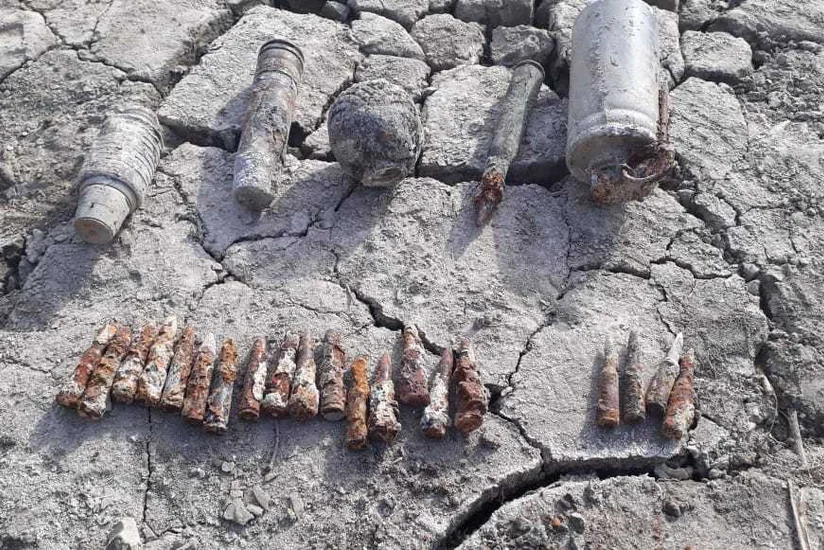 Biləsuvarda 25 ədəd partlamamış hərbi sursat tapılıb