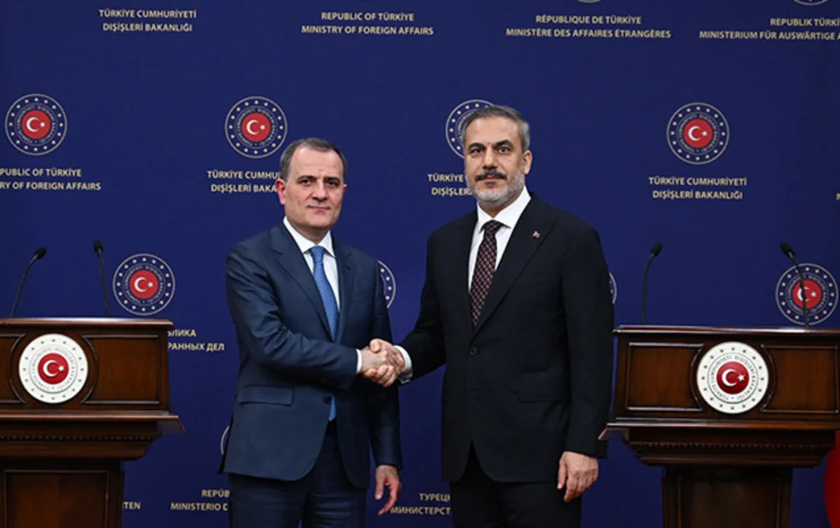 Jeyhun Bayramov, Hakan Fidan discuss latest processes in region