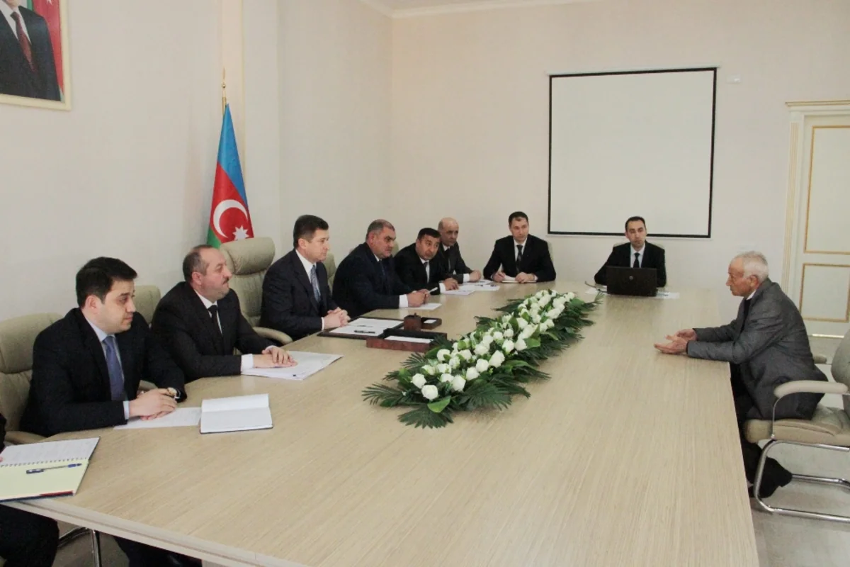 Əmlak Məsələləri Dövlət Komitəsinin sədri Ağdamda vətəndaşları qəbul edib