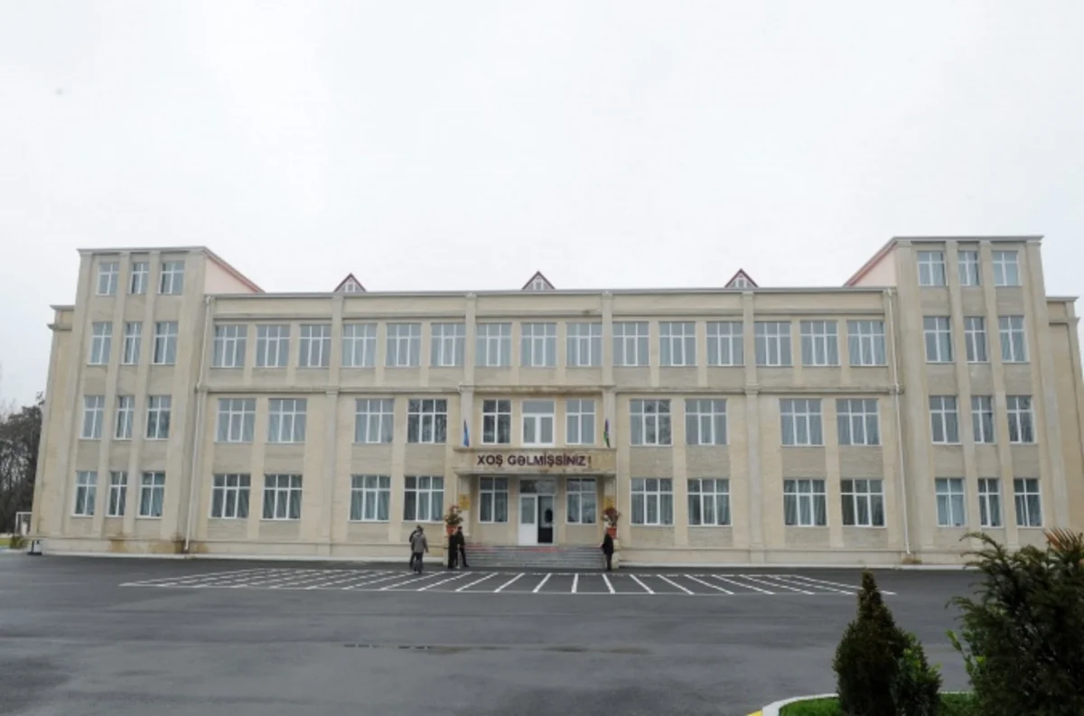В Азербайджане директор школы назначен начальником районного отдела образования