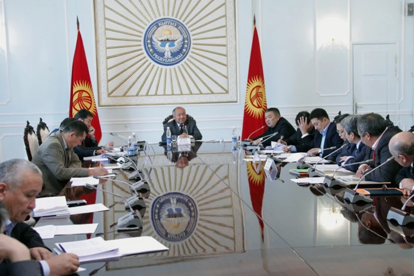 Комитет парламента Кыргызстана одобрил проект соглашения о воздушном сообщении с Азербайджаном