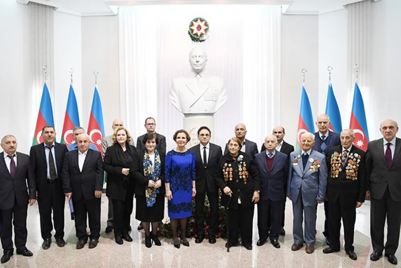 DTX-nin arxiv fondlarında saxlanılan sertifikatlar azərbaycanlı partizanların vərəsələrinə verilib