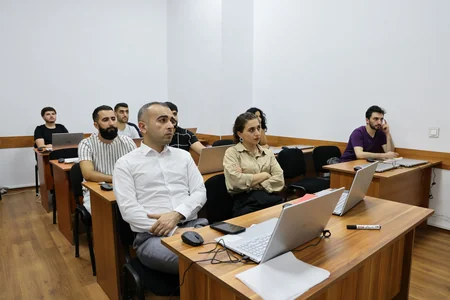 В IT-Академии при министерстве науки и образования и минэкономики стартовали занятия