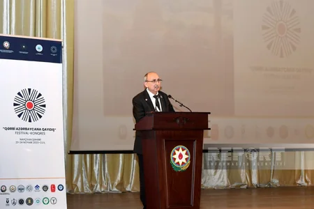 “Qərbi Azərbaycana qayıdış” festival-konqresi öz işini davam etdirib - YENİLƏNİB