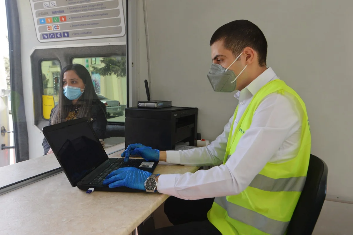 “Azərpoçt” vətəndaşlara göstərdiyi səyyar xidməti davam etdirir