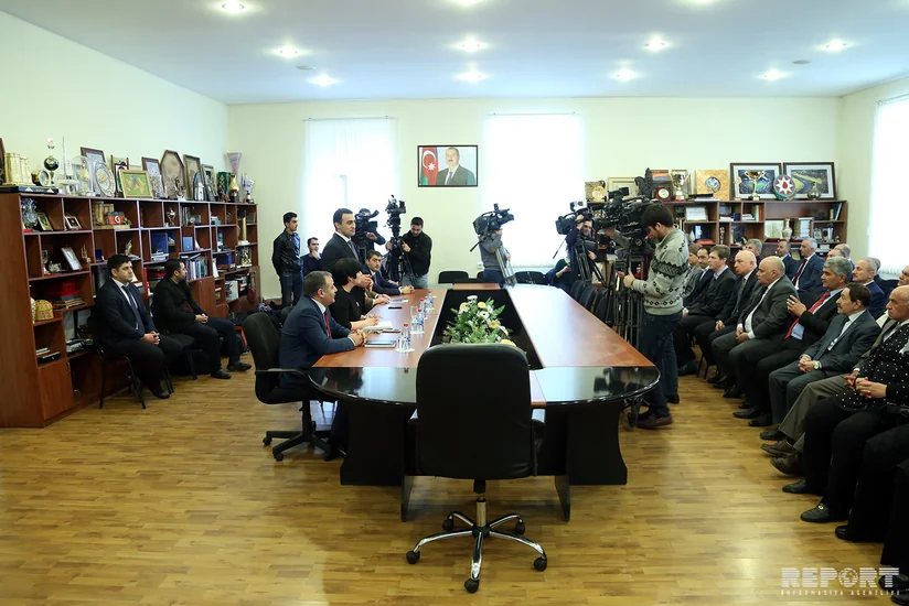 Bir qrup idmançı və idman mütəxəssisinin mükafatlandırılma mərasimi keçirilib