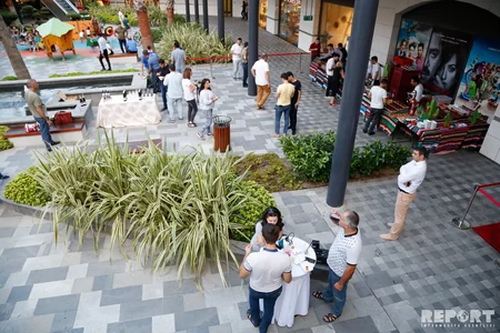 CinemaPlus Amburan Mallda Kilimancara filminin premyera öncəsi nümayişi keçirilib - FOTO - VİDEO