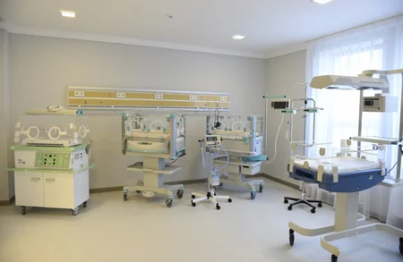 Azərbaycan Prezidenti Zərdab Rayon Mərkəzi Xəstəxanasında yaradılan şəraitlə tanış olub