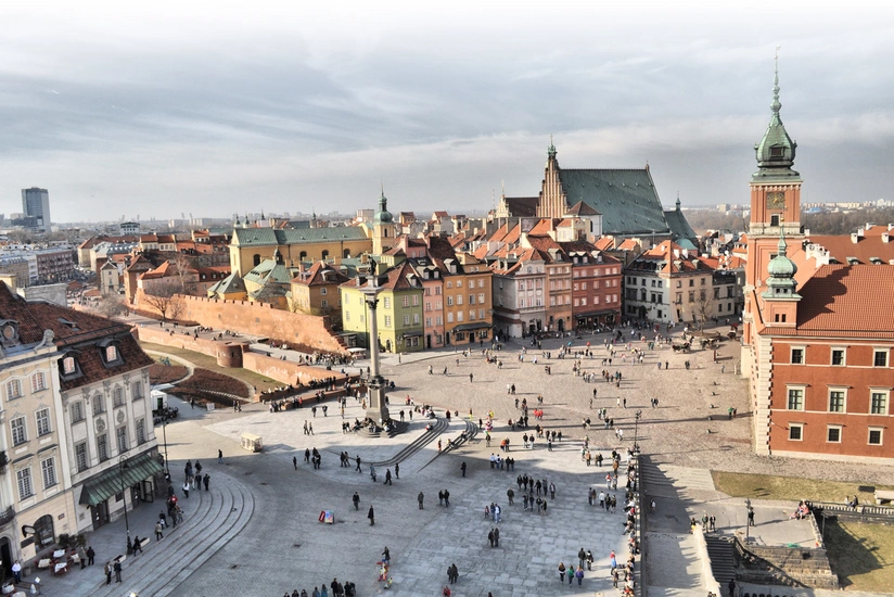 Poland to impose full lockdown due to coronavirus