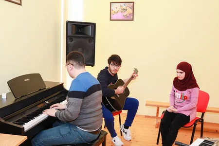 Gözdən əlilliyi olan 50 nəfərə sosial reabilitasiya və bərpa xidmətləri göstərilib