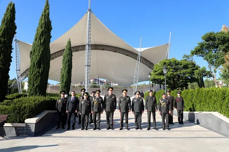 Azərbaycan Ordusunun Baş Qərargah rəisi Ankarada Heydər Əliyev Parkını ziyarət edib