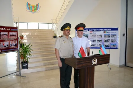 ​Belarus müdafiə nazirinin birinci müavini Azərbaycan hərbi hissələrində olub