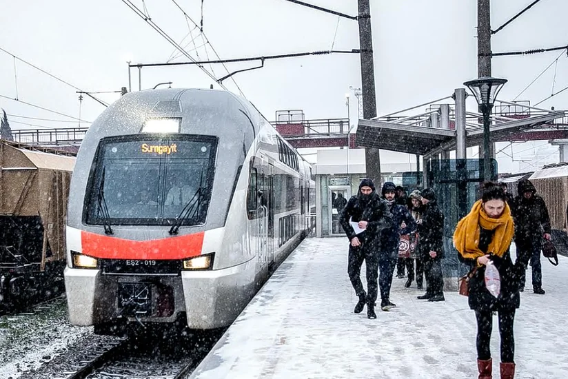 Azərbaycanda müşahidə edilən hava şəraiti ilə əlaqədar dəmir yolundan istifadə edənlərin sayı artıb