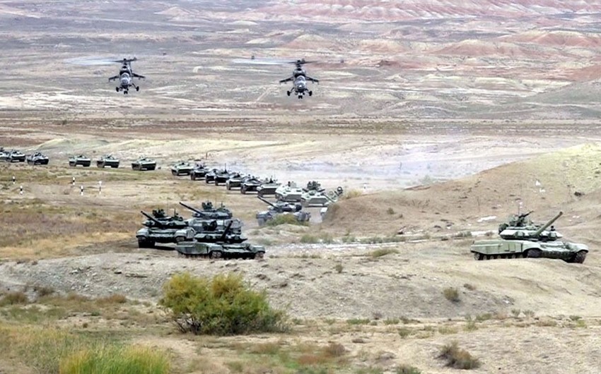 Naxçıvan Qarnizonu qoşunları döyüş atışlı mərhələni uğurla icra ediblər
