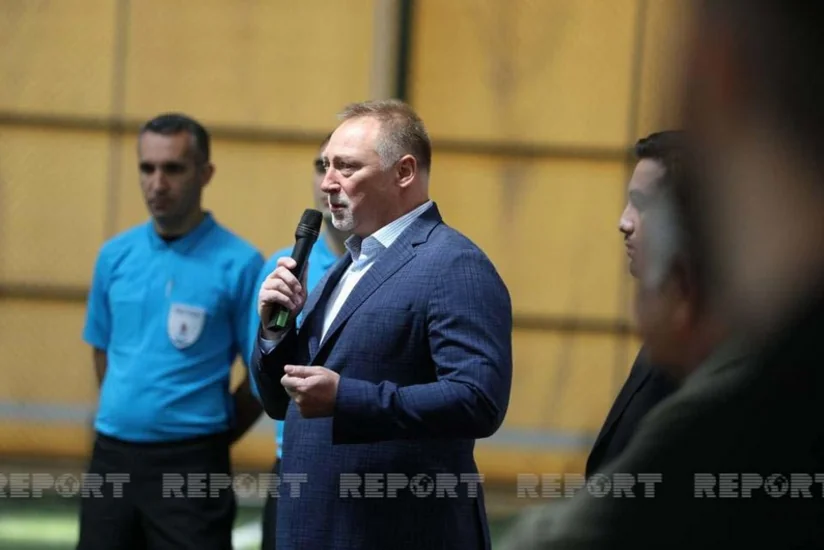 İqor Ponomaryov: Bu, hakimlərin yeganə mübahisəli qərarı deyildi