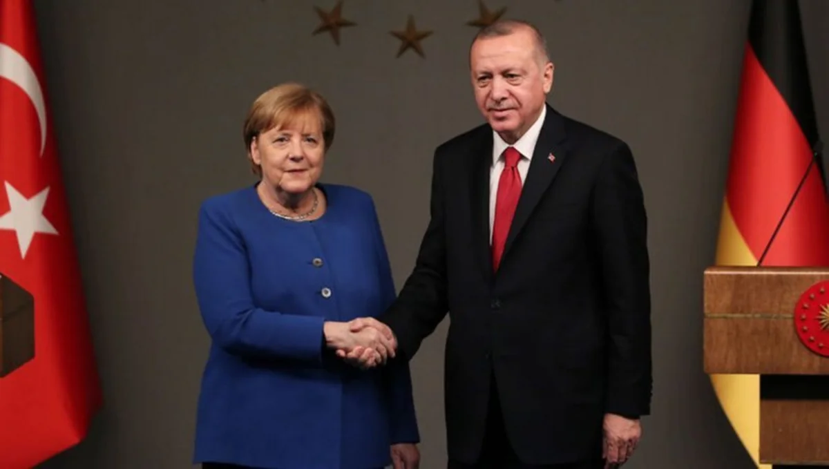 Ərdoğanla Merkel arasında telefon danışığı oldu