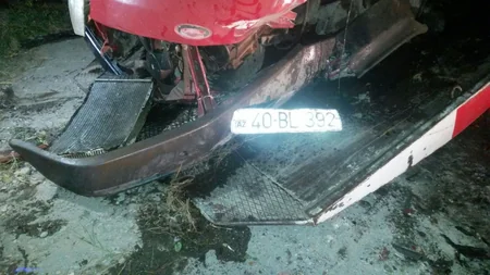 Qubada toydan qayıdan mikroavtobus qəzaya düşüb, 4 nəfər yaralanıb - FOTO