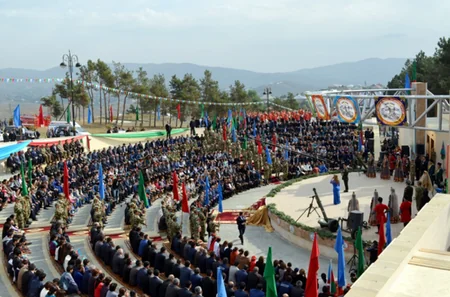 Müdafiə Nazirliyi Gədəbəydə kütləvi hərbi vətənpərvərlik bayramı tədbiri keçirib