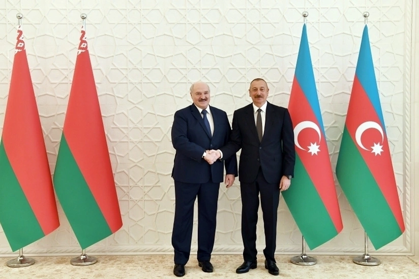 Aleksandr Lukaşenko İlham Əliyevi təbrik edib