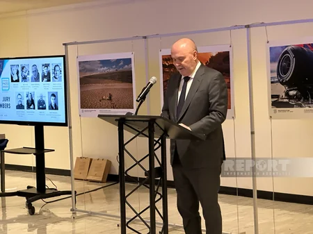 BMT-də “İstanbul Foto Mükafatları” sərgisi açılıb