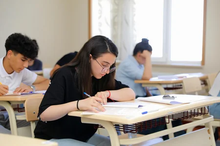 Bu gün 54 mindən çox abituriyent üçün imtahan keçirilib - YENİLƏNİB