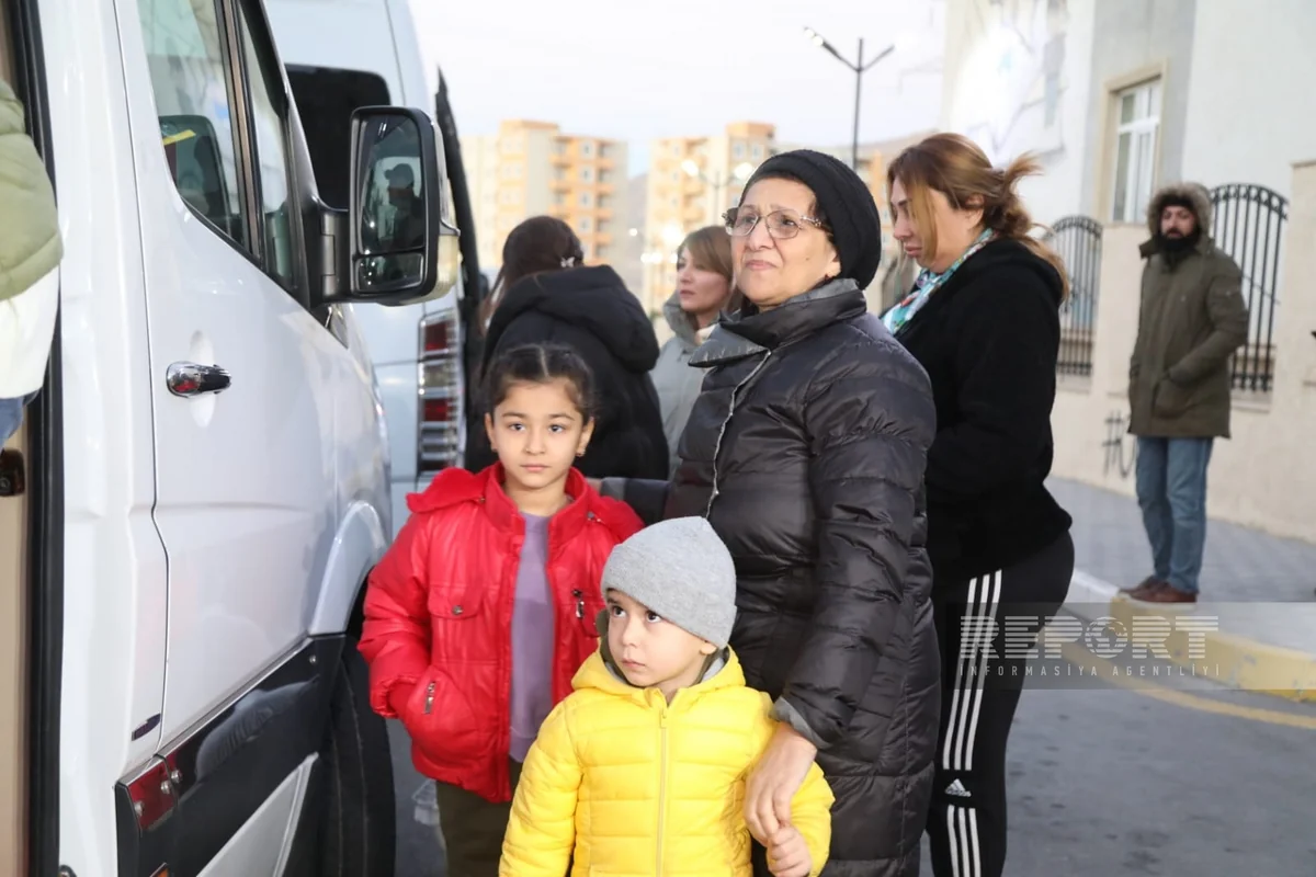 Növbəti köç karvanı Cəbrayıl şəhərinə çatıb, açarlar təqdim olunub - YENİLƏNİB-2