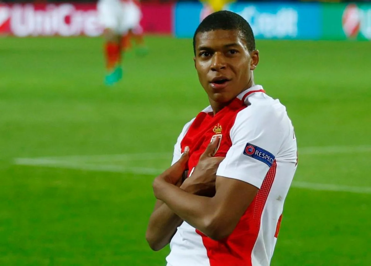 Real Madrid Kilian Mbappe üçün Monakoya 180 milyon avro ödəyəcək