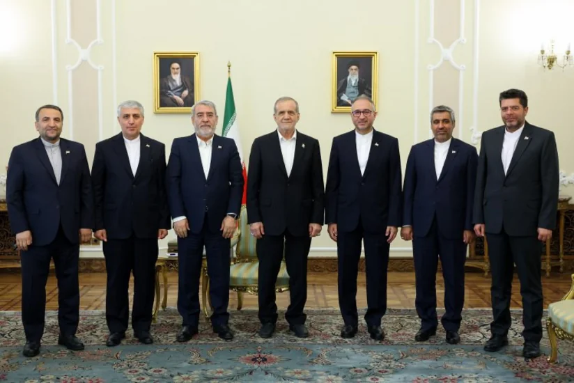 Masoud Pezeshkian receives newly appointed Iranian envoy to Azerbaijan