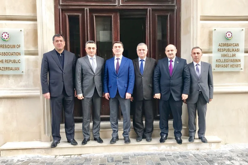 Milli Məclisin deputatları Vəkillər Kollegiyasının rəhbərliyi ilə görüşüb