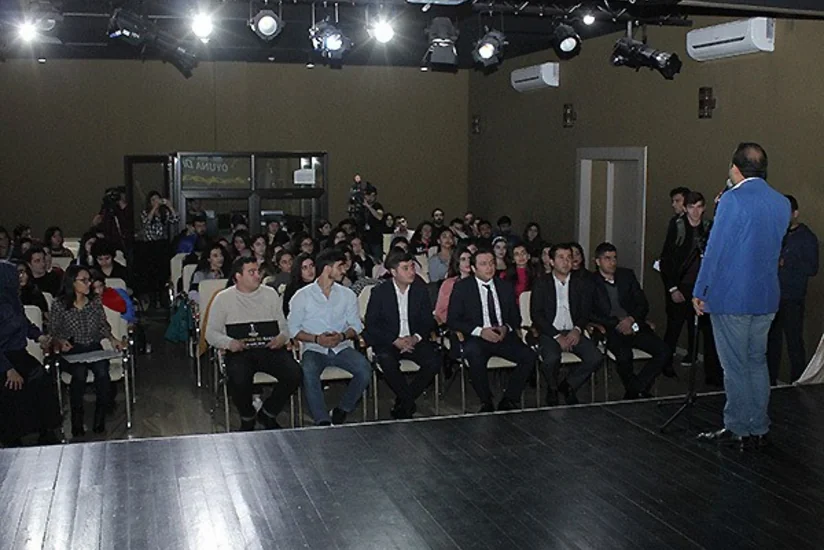 Bakıda keçiriləcək Avropa Liqasının finalı ilə bağlı ADMİU-da tələbələrlə görüş keçirilib
