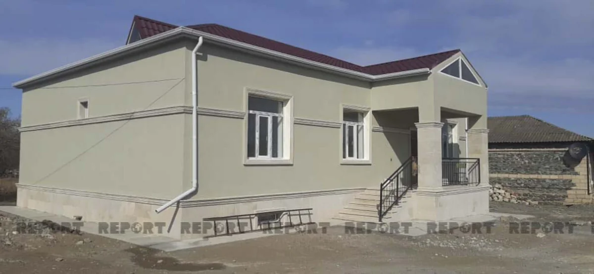 Goranboyda mərmi düşən ev yenidən tikilərək sahibinə verilib