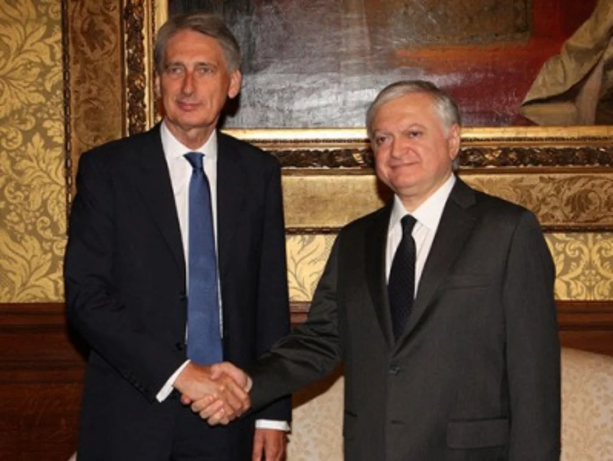 ​Britaniya və Ermənistan XİN başçıları Dağlıq Qarabağ münaqişəsini müzakirə ediblər