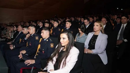 Azərbaycan Həmkarlar İttifaqları Konfederasiyası Sən elə bir zirvəsən adlı tədbir təşkil edib