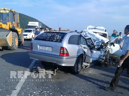 Qaxda ağır yol-nəqliyyat hadisəsi: 5 ölü - YENİLƏNİB