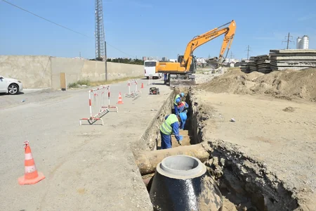 “Azərsu” Bakıda yağış sularının yığılması təhlükəsini aradan qaldırır