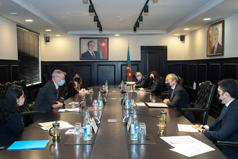 Azerbaijan, WB discuss investment cooperation