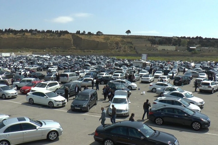 Avtomobil bazarında dələduz alverçilər peyda olub