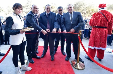 Bakıda yeni “RAHAT” Gourmetmarketin təntənəli açılışı olub