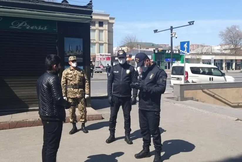 Bakı polisi icazə olmadan hərəkət edənləri müəyyənləşdirdi