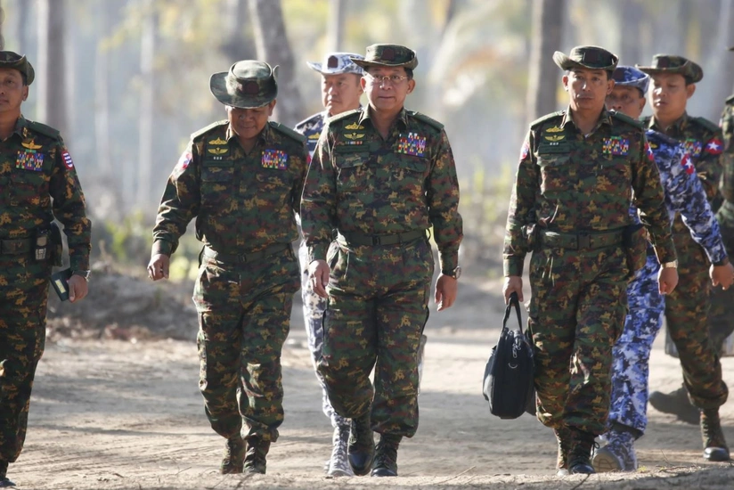 Rebels kill over 20 Myanmar troops near China border