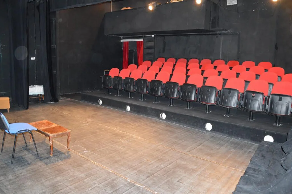 Gənc Tamaşaçılar Teatrında “Sonluğun sonu” tamaşası nümayiş etdiriləcək