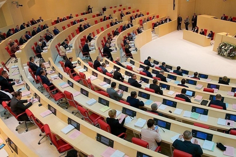 Gürcüstanın parlament müxalifəti siyasi boykot elan edib