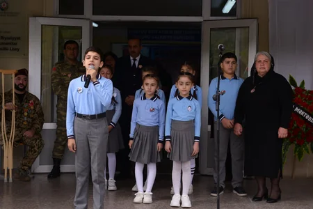 Şəkidə şəhid Elçin Nadirovun xatirə lövhəsinin açılışı olub