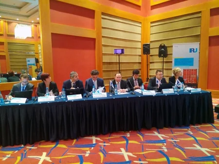 Bakıda Elektronlaşma vasitəsilə beynəlxalq ticarət və nəqliyyatın asanlaşdırılması mövzusunda seminar keçirilir