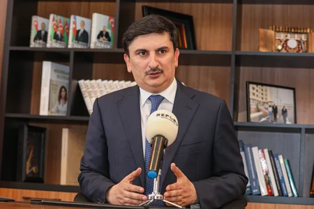 Vüqar Behbudov: İlin sonunadək şəhid ailəsi və müharibə əlillərinə daha 1000 mənzil və ya fərdi ev veriləcək