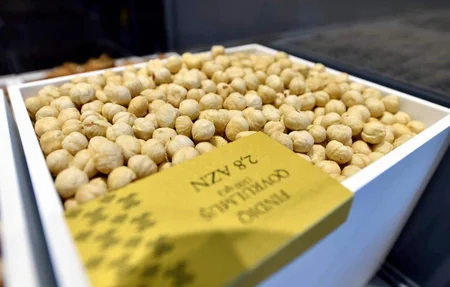 Bakıda yeni “RAHAT” Gourmetmarketin təntənəli açılışı olub