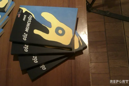 ​Yazıçı Anarın yeni kitabının imza günü keçirilib