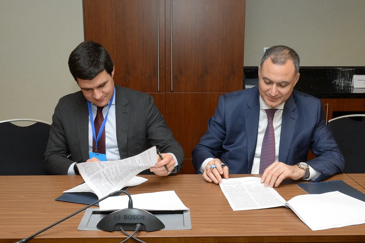 “Azərpoçt” “Rusiya poçtu” ilə memorandum imzalayıb