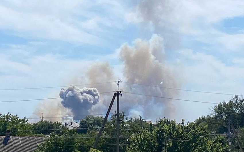 Explosions rock in north of Crimea near key airbase